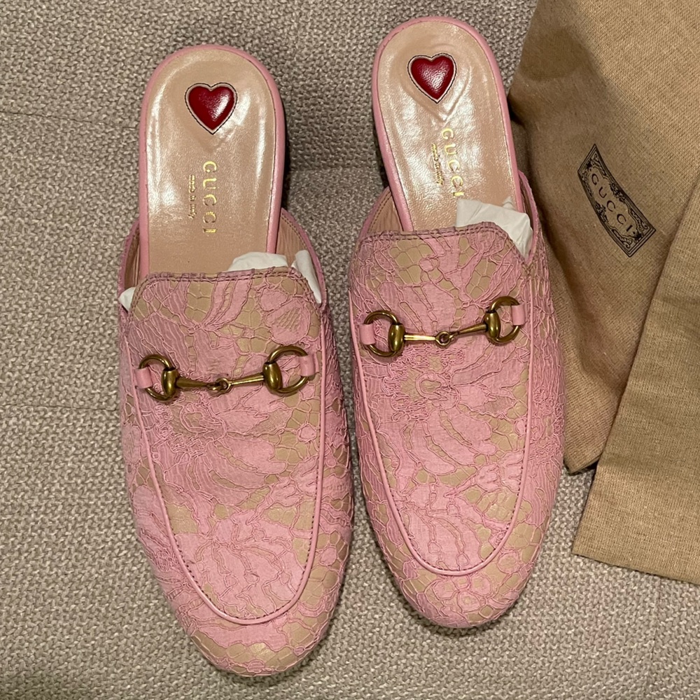 Gucci Princetown Mules Beige Leather cover with Pink Lace🎀 🎀